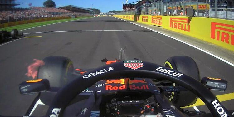 Verstappen estava “muito preocupado” com os possíveis problemas resultantes das chamas nos travões