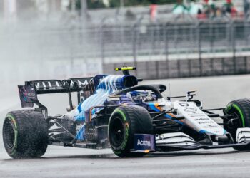 Latifi estreia novo motor no Williams e também arrancará do fim da grelha em Sochi