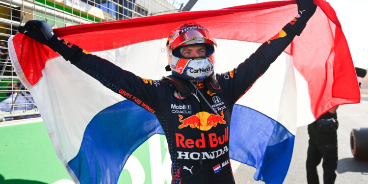 Verstappen destaca apoio dos fãs em Zandvoort: “Nunca tinha vivido algo como isto”