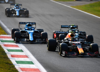 Pérez diz que as “muito aborrecidas” corridas sprint “não trazem nada de novo” à Fórmula 1