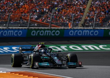 Petronas desmente rumores e reforça compromisso com a Mercedes