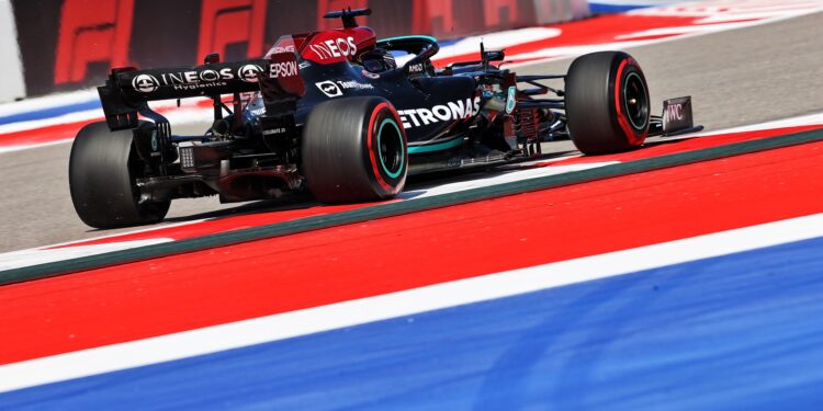 Mercedes admite a possibilidade de Hamilton estrear um novo motor e penalizar na grelha em Istambul