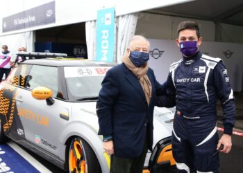 Bruno Correia substitui Alan van der Merwe no Medical Car da Fórmula 1 em Istambul