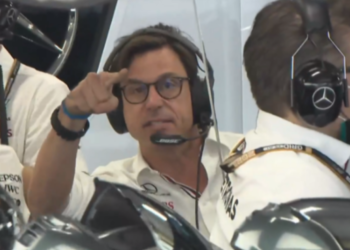 Hamilton: “Adoro ver o espírito de luta do Toto”