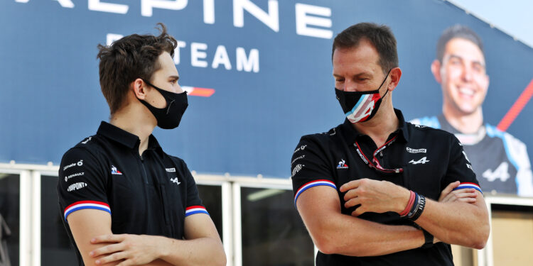Ocon considera que é “apenas uma questão de tempo” até que Piastri chegue à Fórmula 1
