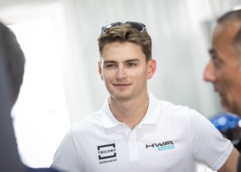 Sargeant estreia-se ao volante de um Fórmula 1 no teste de Abu Dhabi