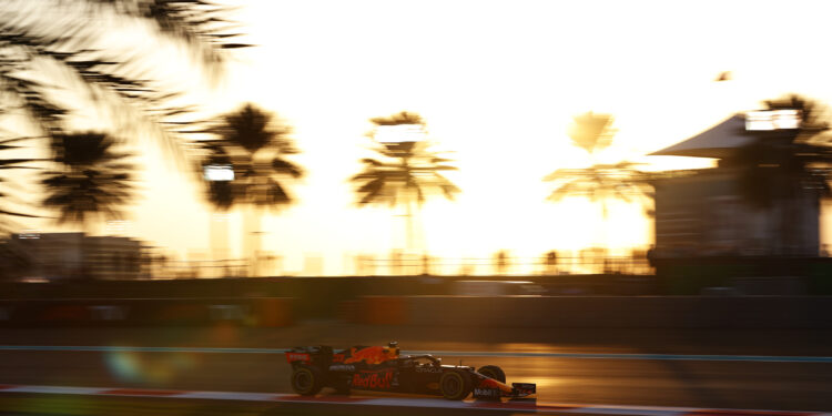 Verstappen admite que faltou “um pouco de ritmo” à Red Bull na sexta-feira em Abu Dhabi
