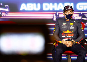 Verstappen: “Sem o Checo, eu não estaria aqui sentado”