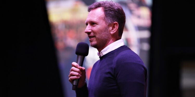 Horner renova o contrato com a Red Bull e está seguro na equipa até 2026