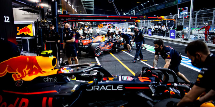 Horner admite que a Red Bull “precisa de um milagre” para ser campeã de construtores