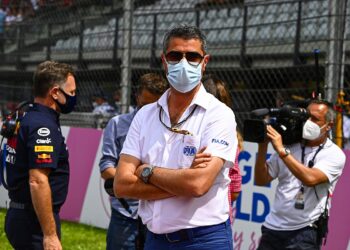 FIA não descarta a possibilidade de substituir Masi na sequência do controverso Grande Prémio de Abu Dhabi