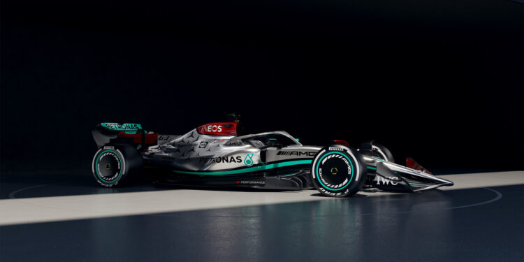 Mercedes revelou o W13 de Hamilton e Russell em Silverstone