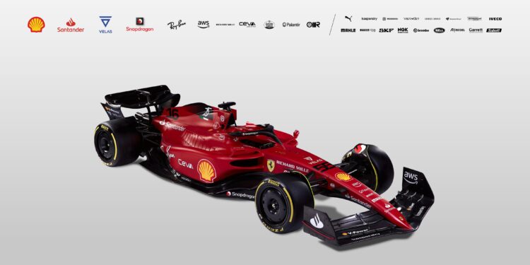 F1-75: Ferrari apresenta carro de Sainz e Leclerc para 2022
