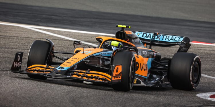 Norris afirma que a McLaren olhará para a Haas como uma rival no Bahrain