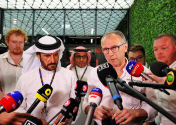 Domenicali diz ter recebido “todas as garantias” de que é seguro correr em Jeddah