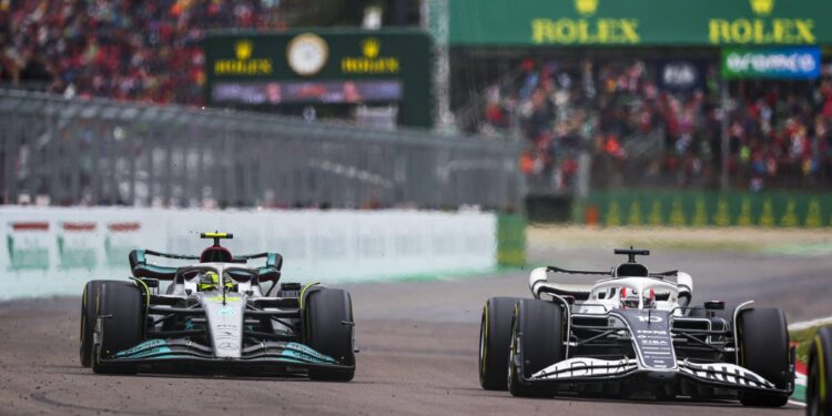 “Tudo o que podia correr mal, correu”, diz Hamilton sobre o fim de semana de Imola