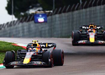 Pérez acredita que a Red Bull resolvou por completo os seus problemas de fiabilidade