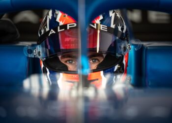 Doohan completará primeiro teste com um carro de Fórmula 1 no Qatar