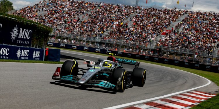 “Foi um desastre”, diz Hamilton após sexta-feira de experiências em Montreal