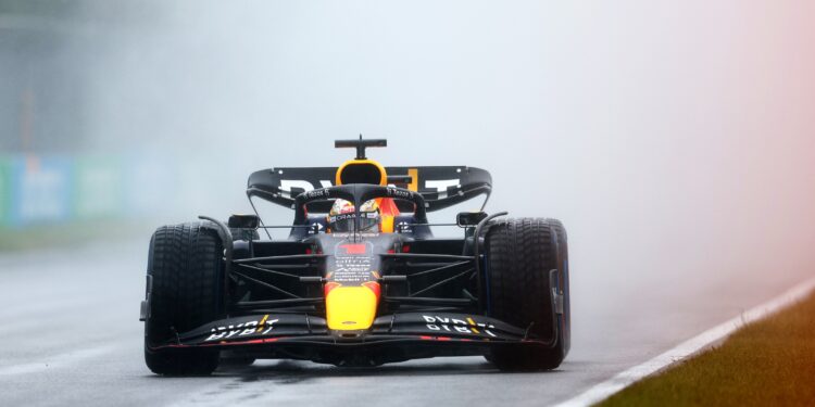 Verstappen regressa às poles de forma convincente, Alonso parte da primeira linha em Montreal