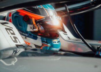 De Vries substitui Hamilton na primeira sessão em Paul Ricard