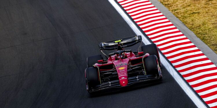 Sainz lidera primeiro treino livre à frente de Verstappen em Budapeste