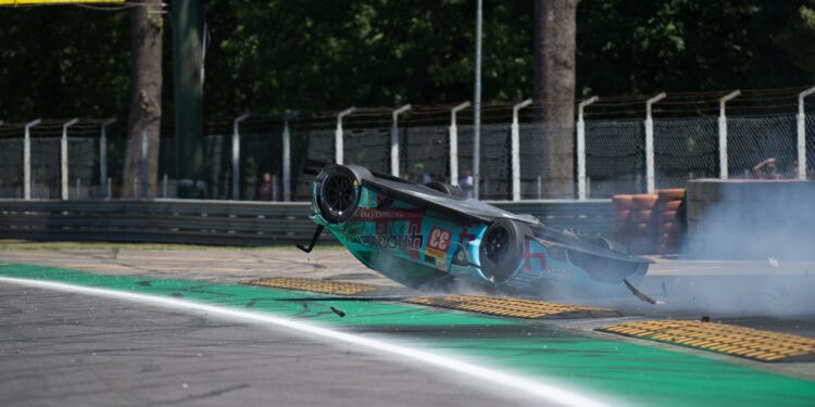 Norris pede remoção dos corretores “salsicha” após acidente de Chaves em Monza