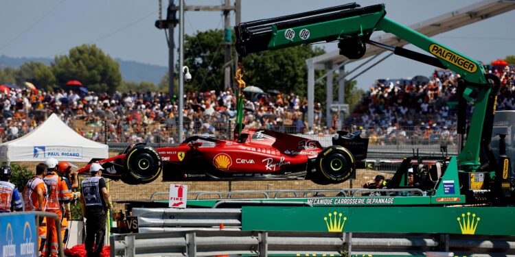 Leclerc diz que não merece ser campeão se continuar a cometer erros como o de Paul Ricard