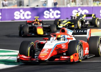 Horner admite arrependimento por ter perdido a oportunidade de integrar Piastri na academia da Red Bull