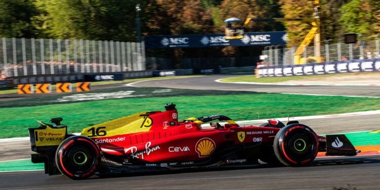 Leclerc regressa às poles diante dos Tifosi em Monza