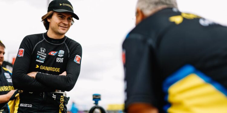 Herta admite surpresa com o interesse da AlphaTauri e aborda situação da superlicença