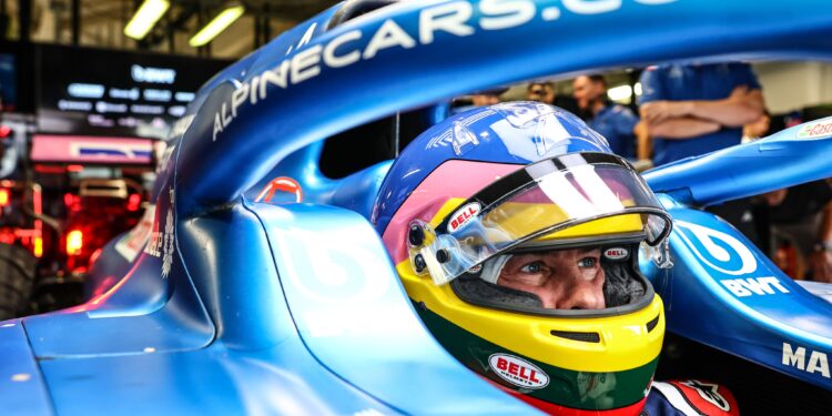 [FOTOS] Villeneuve pilotou o Alpine A521 de 2021 em Monza