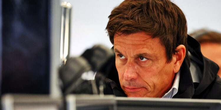 Wolff diz que a Red Bull está a ser investigada na questão do limite orçamental: “Pode ter influência em três temporadas”