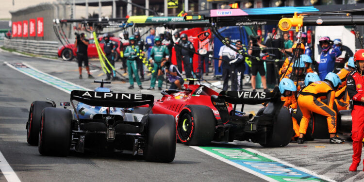 Sainz revela que sofreu danos no toque com Hamilton e lamenta penalização injusta em Zandvoort