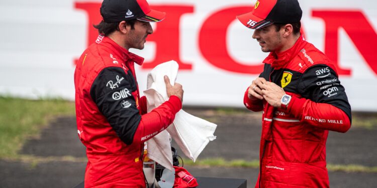 Sainz frustrado com o terceiro lugar na grelha: “Estou um pouco farto de ficar a meio décimo da pole!”