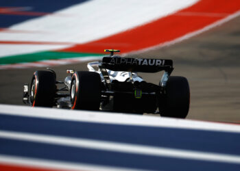 Tsunoda perde posições na grelha e Ocon arranca da via das boxes em Austin