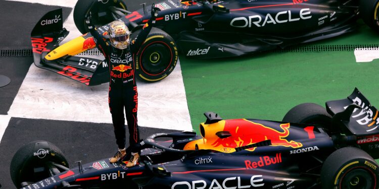 Verstappen: “Nunca pensei que seria capaz de ganhar 14 corridas num ano”