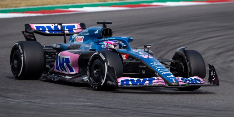 Alonso diz que o “importante” dia de quinta-feira ditará se a Fórmula 1 está a ir na “direção certa”