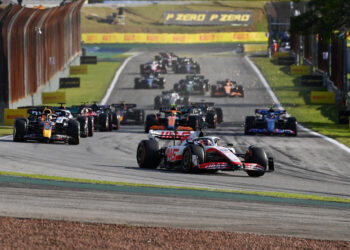 Magnussen satisfeito com o ponto “muito importante” alcançado na corrida sprint