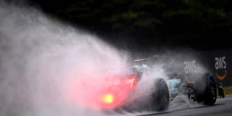 Fórmula 1 estuda introdução de um kit para chuva e agravamento das penalizações por troca de componentes