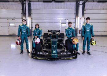 Luke Browning vence o prémio de melhor jovem piloto britânico do ano e garante teste com um Aston Martin