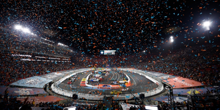 Sargeant acredita que a Fórmula 1 está perto de se tornar o desporto motorizado mais popular nos Estados Unidos