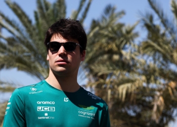 Stroll correrá com parafusos no pulso no Bahrain: “É um pouco desconfortante, mas nada que me impeça de pilotar”