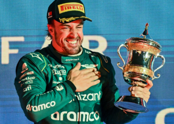 Alonso: “É surreal termos o segundo melhor carro na primeira corrida”