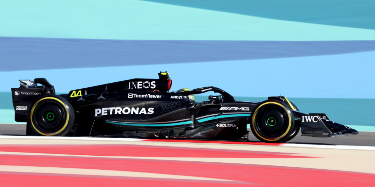 Hamilton desapontado após o dia de sexta-feira: “Estamos muito longe da frente” 