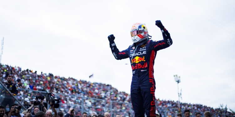 Horner acredita que Verstappen está agora entre os “grandes” da Fórmula 1: “É um mega talento”