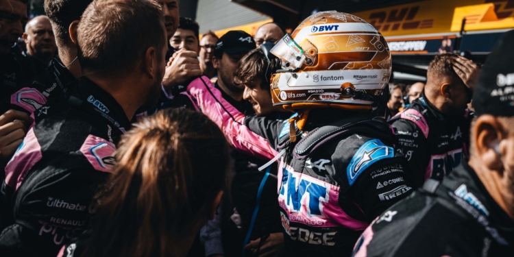 Gasly “extremamente satisfeito” com o terceiro lugar na sprint: “É muito especial fazê-lo aqui”