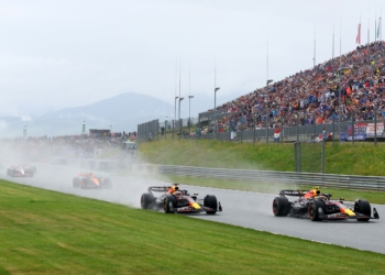 Pérez diz não ter visto Verstappen e o neerlandês garante: “Confio na palavra dele”