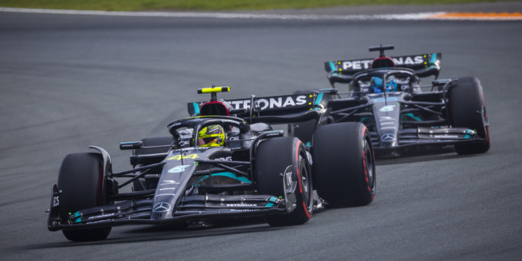 Hamilton e Russell otimistas em Zandvoort: “O carro parece mais competitivo aqui”