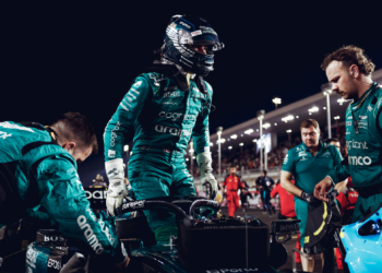 Stroll revela que tinha a visão turva e estava a perder os sentidos na segunda metade da corrida